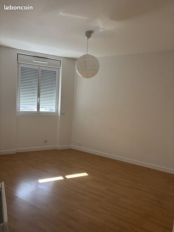 Appartement 2 pièces 29 m² · à Saint-Maur-des-Fossés · 29 m² · 745 €/mois
