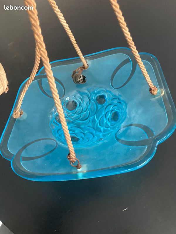 Vends luminaire ancien lustre art déco en verre dépoli bleu signé Degué (image 1)