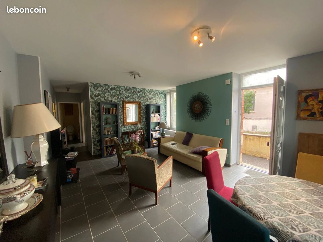 Appartement 4 pièces 82 m² · à Montceau-les-Mines · 82 m² · 600 €/mois
