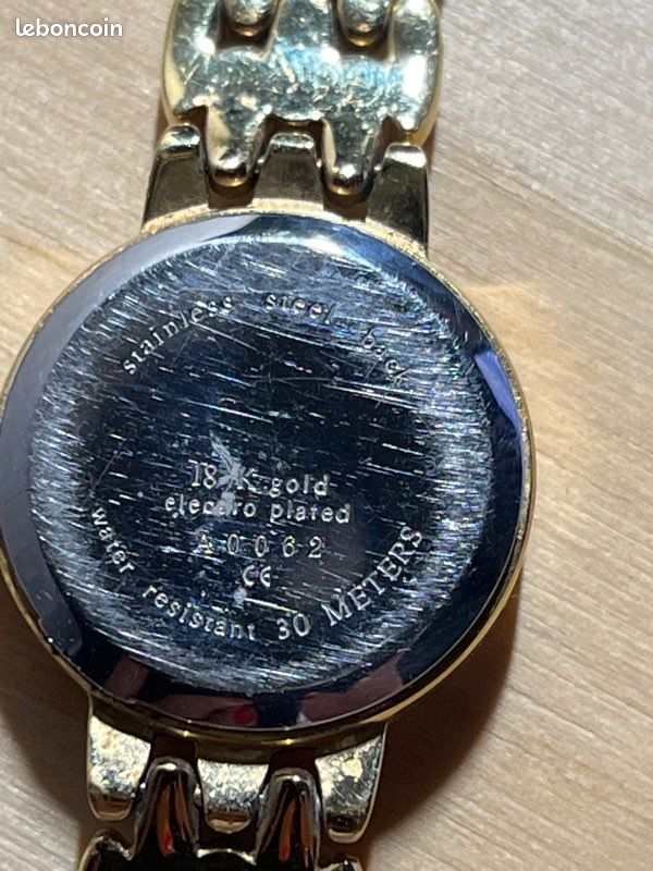 Montre femme Clyda plaquée or 18K – étanche 30 m Montres Bijoux