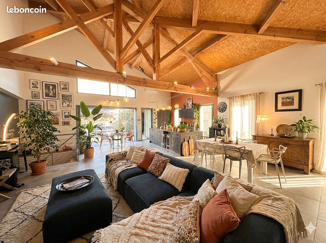 Maison 4 pièces 120 m² · à Nîmes · 120 m² · 589 000 €