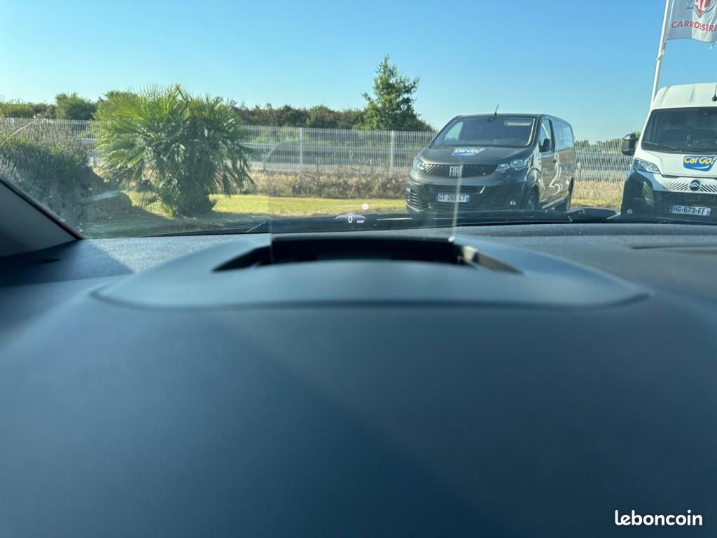 Renault Scénic 1.7 Blue dCi - 120 2019 IV MONOSPACE Intens PHASE 1 (image 30)