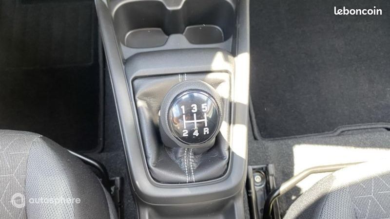 Suzuki Swift 1.2 Hybrid 83ch Privilège (image 17)