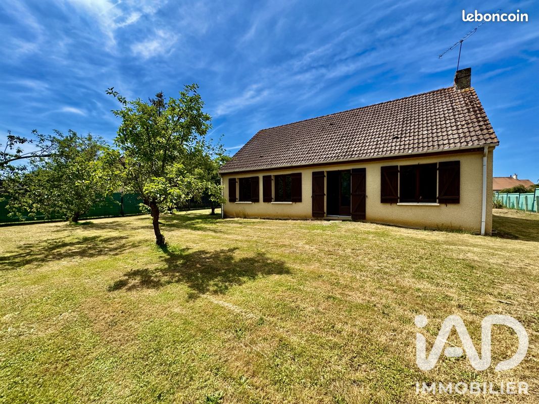 Maison 4 pièces 88 m² · à Mézeray · 88 m² · 152 000 €