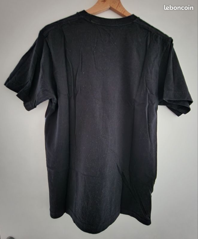 Lot t-shirt + pull Anime / Pop culture (image 10)