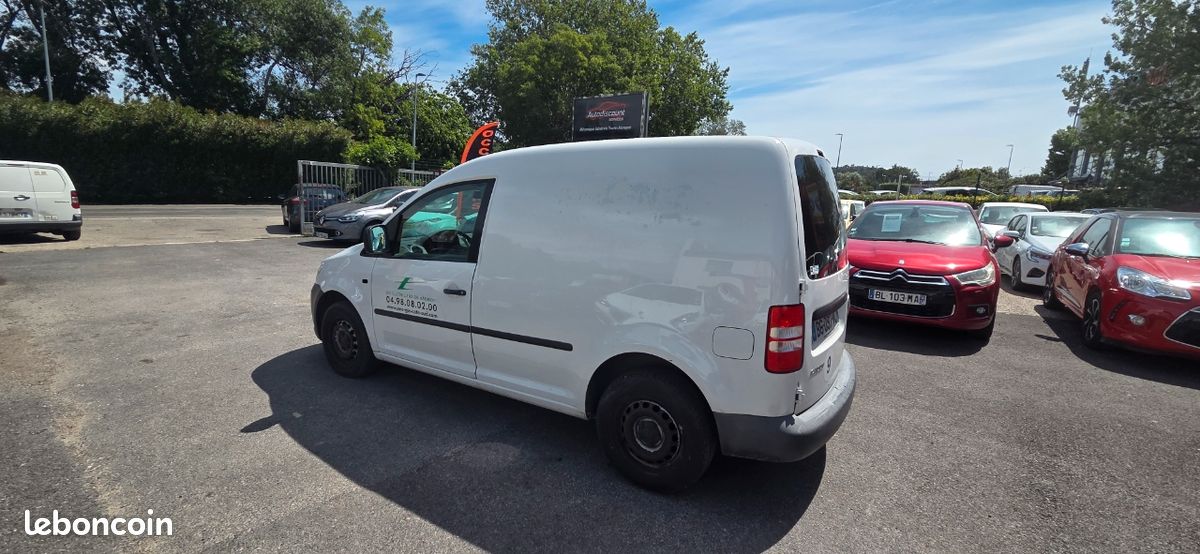 VOLKSWAGEN CADDY 1.6L TDI 102cv (image 4)