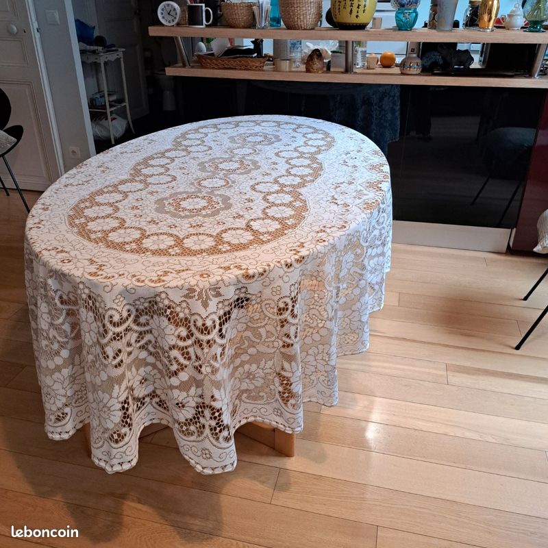 ANTIQUE LINGE ANCIEN Nappe En Lin Richement Brodée Et Dentelle Au Fuseau EUR 75,00 - IT