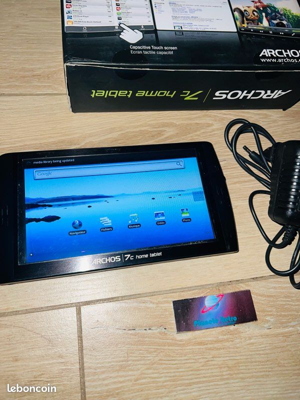 Lecteur multimédia et DVR 30 Go Archos AV500 AV 500 - Grade A (500679