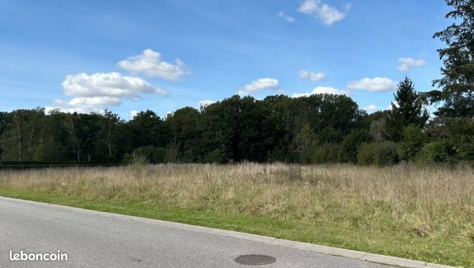 Terrain 606 m² · à Béhoust · 147 000 €