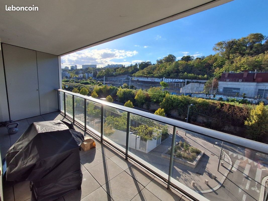 Appartement 3 pièces 66 m² · à Lyon · 66 m² · 967 €/mois