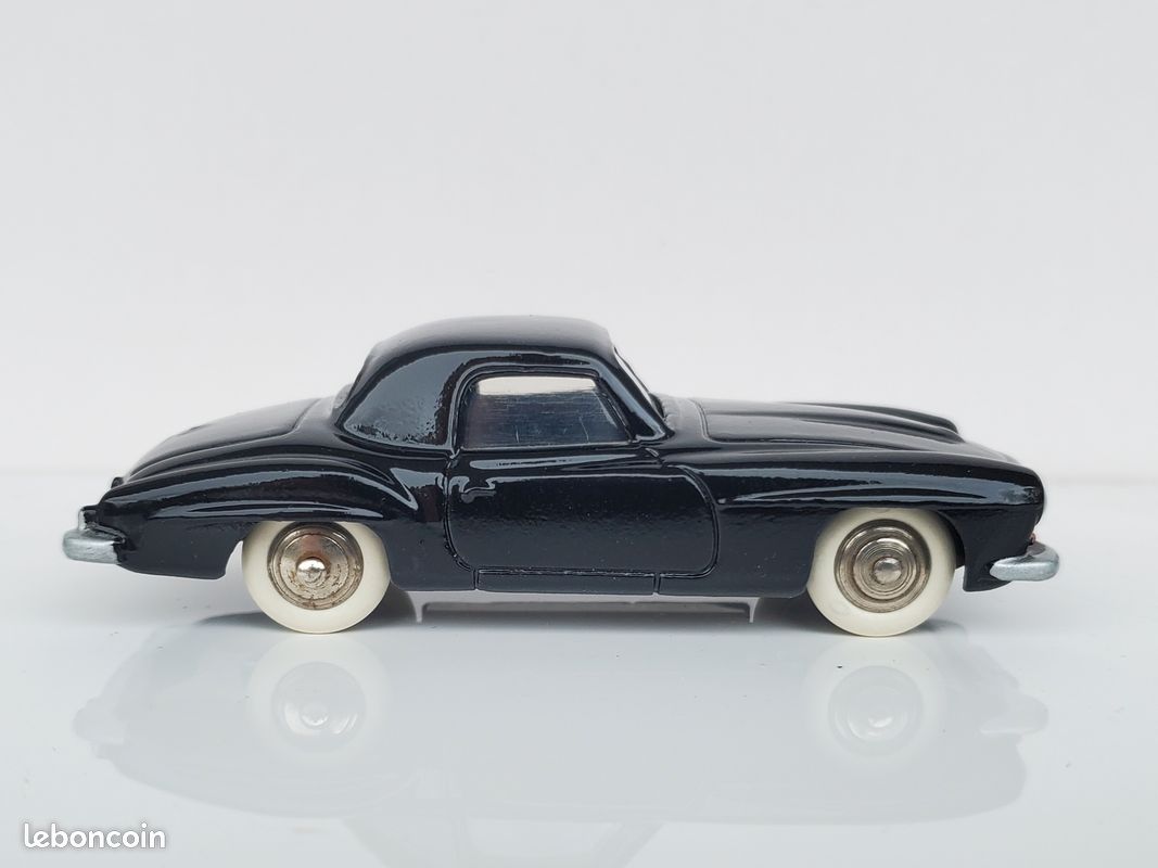 Voiture Miniature Dinky Toys - Mercedes 190 SL - Réf. 24H - Échelle 1:43 - Occasion