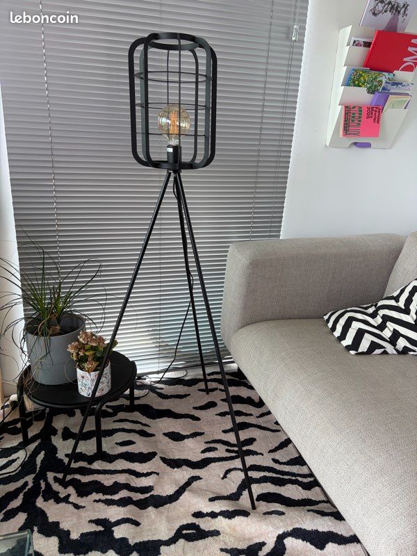 Lampe casa (image 1)