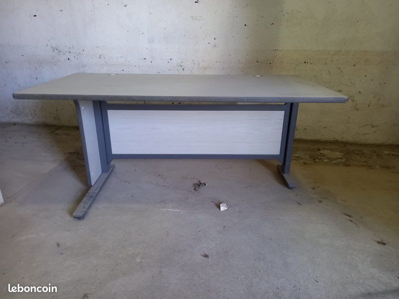 Bureau industriel métal (image 1)