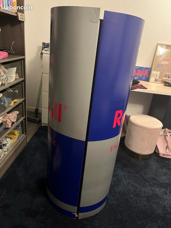 Grosse canette redbull de 1m40 en carton (image 3)
