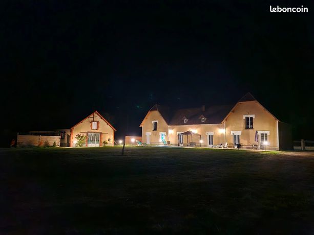 https://img.leboncoin.fr/api/v1/lbcpb1/images/78/56/60/7856603c7790c6911a74ee406526bbd2601f0efe.jpg?rule=ad-image