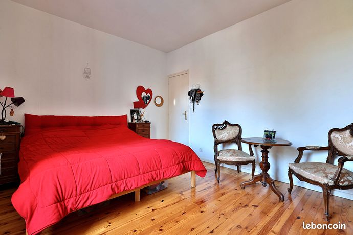 Maison 8 pièces 195 m² — 8