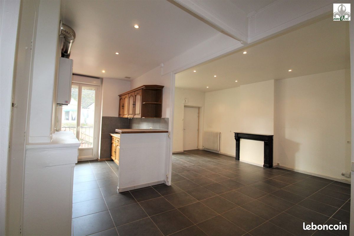 Appartement 2 pièces 81 m² · à Chalon-sur-Saône · 81 m² · 785 €/mois