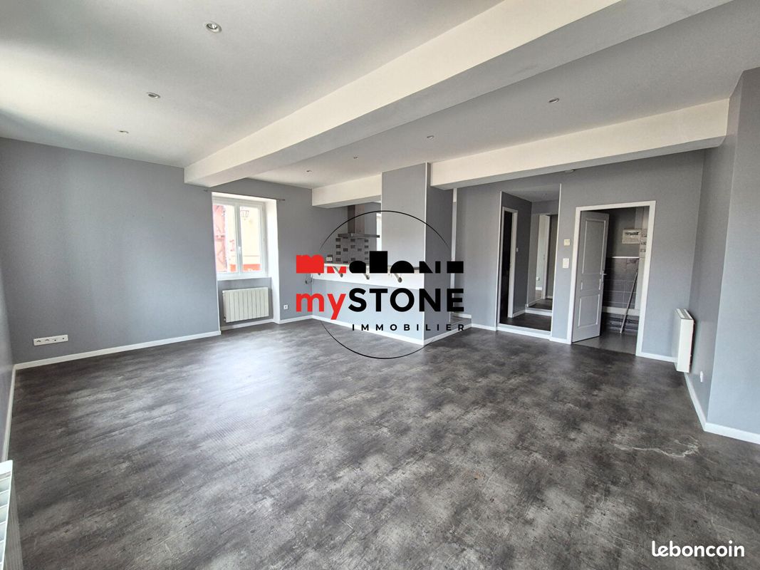 Appartement 4 pièces 104 m² · à Thoissey · 104 m² · 810 €/mois