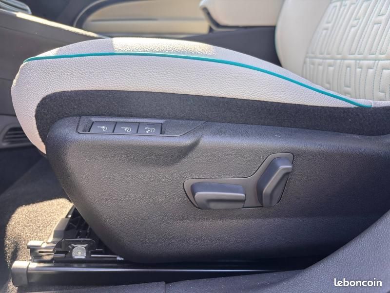 Fiat 600 1.2 Hybrid Turbo 110ch La Prima eDCT6 Step 2 (image 12)