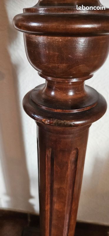 Selette piédestal en bois massif (image 3)