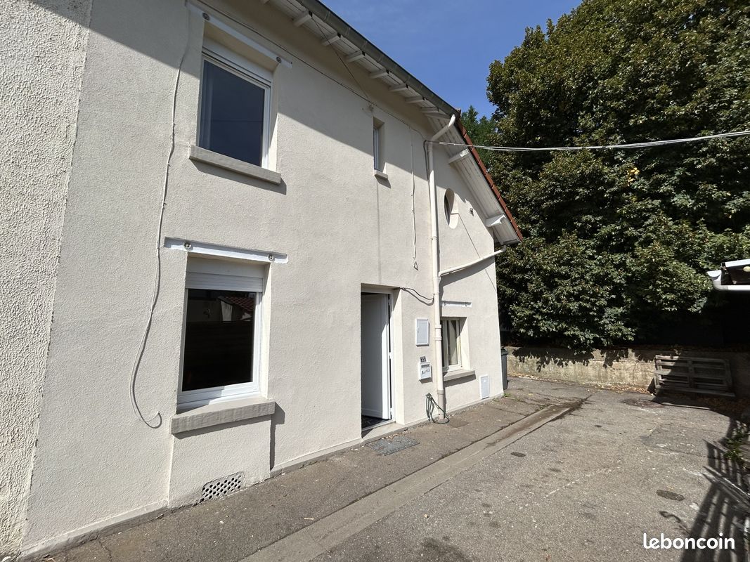 Maison 3 pièces 70 m² · à Joeuf · 70 m² · 59 900 €