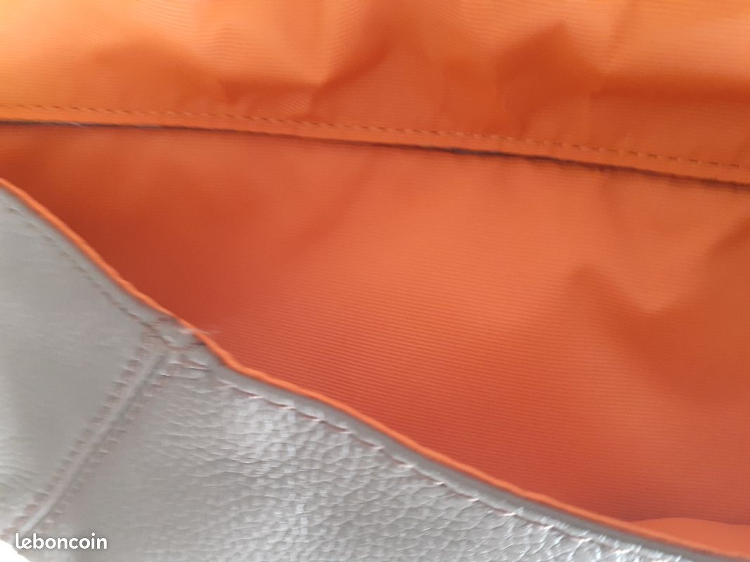 Un sac a main (image 5)