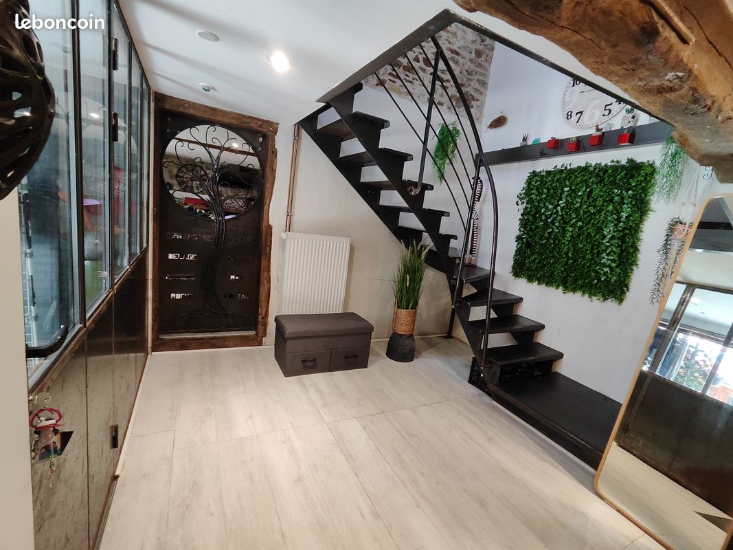 Maison 5 pièces 121 m² · à Riverie · 121 m² · 195 000 €