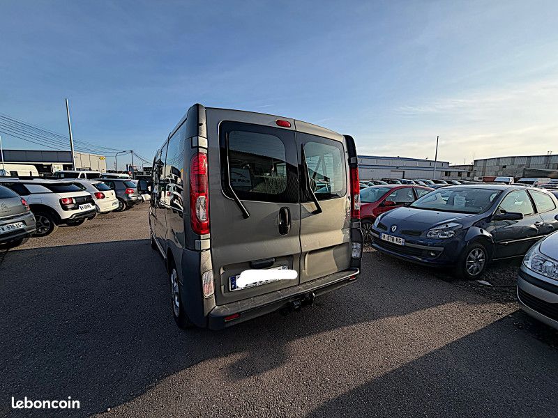Renault TRAFIC II PASSENGER L1H1 1000 2.0 DCI 90CH AUTHENTIQUE (image 7)