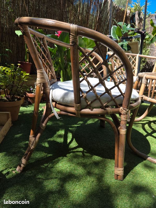 Salon de jardin bambou et rotin en bon état (image 3)