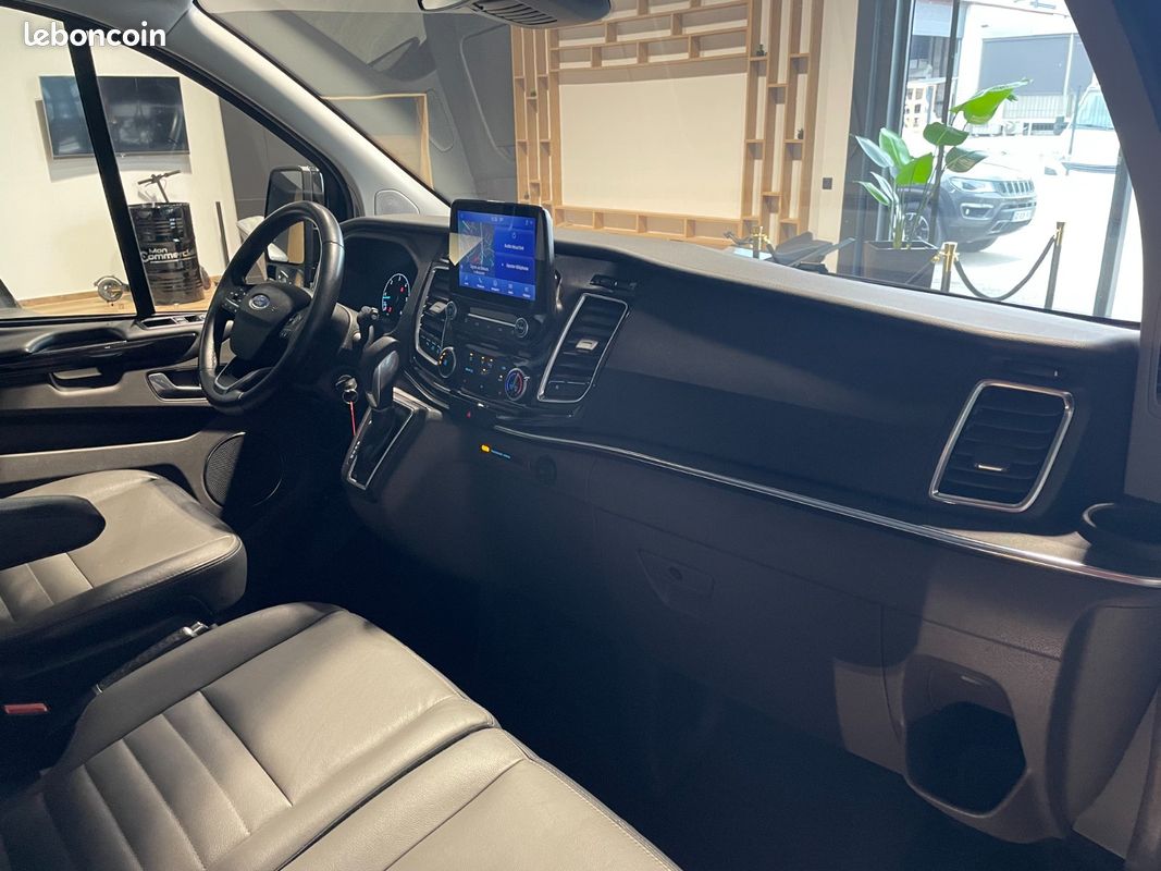 FORD TOURNEO CUSTOM 320 L2H1 2.0 EcoBlue 130 BVA Titanium - TVA (image 35)
