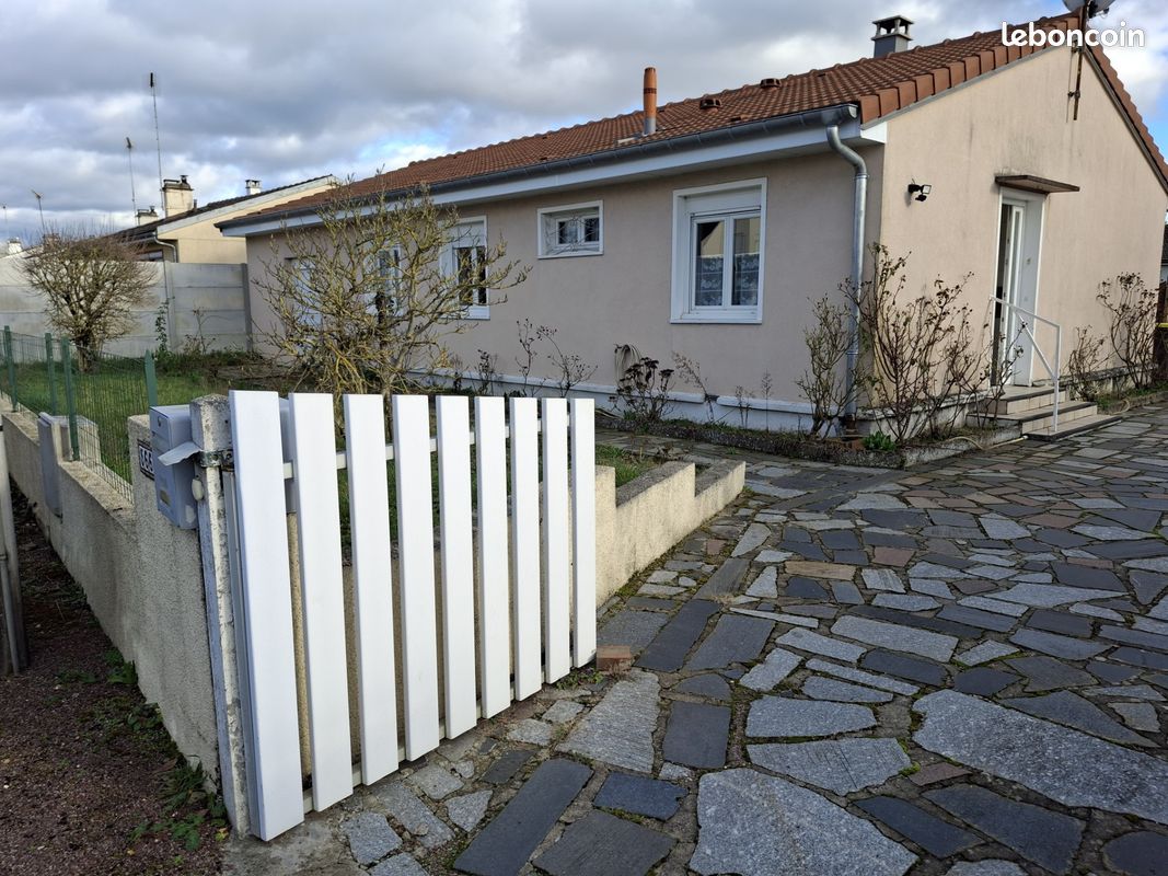 Maison 4 pièces 127 m² · à Pannes · 127 m² · 152 250 €