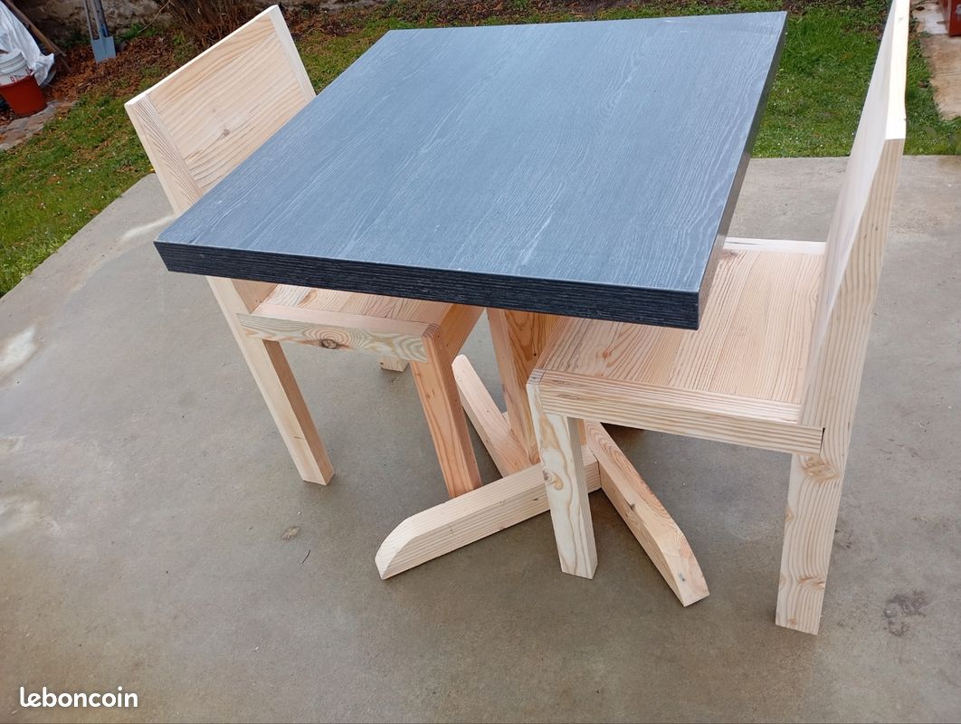 Table + chaises de jardin ou balcon (image 8)