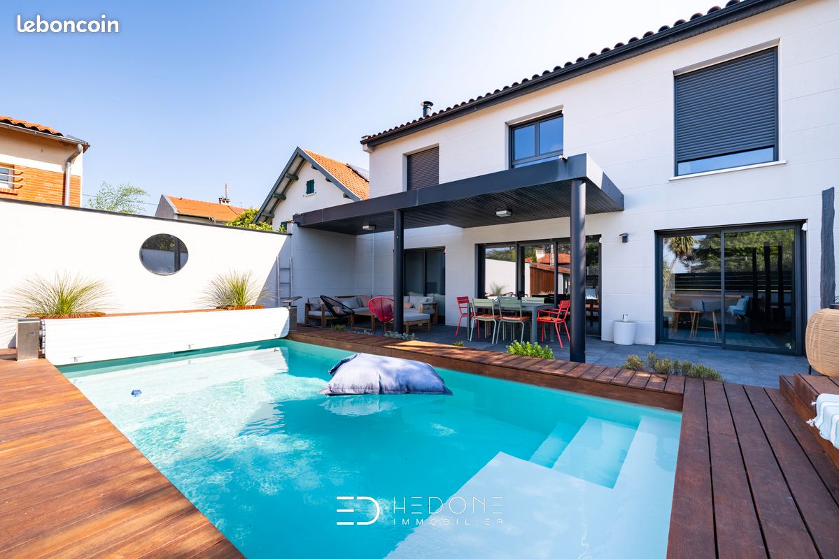 Maison 6 pièces 160 m² · à Toulouse · 160 m² · 1 095 000 €