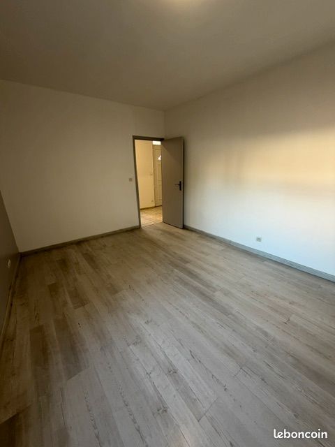 Appartement 1 pièce 31 m² · à Noyon · 31 m² · 495 €/mois