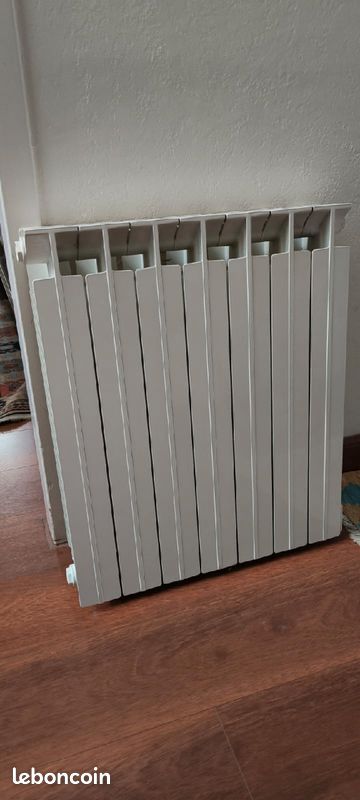 Radiateur a fluide caloporteur (image 1)