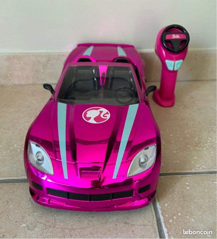Barbie - Mondo Motors - voiture radiocommandée - Dream Car - 43cm Barbie - Mondo Motors - voiture radiocommandée - Dream Car - 43cm