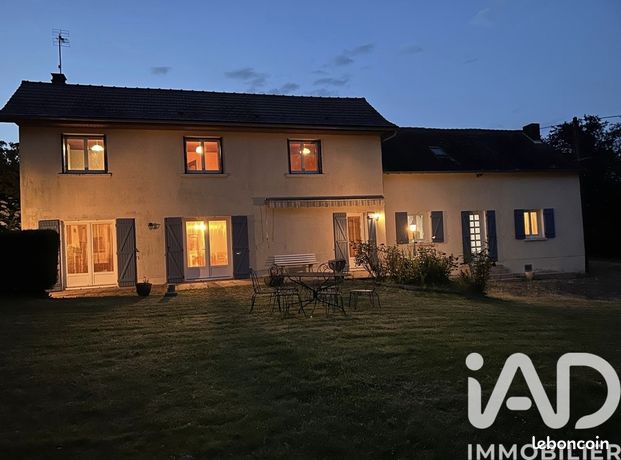 Maison familiale 5 pièces 198 m²