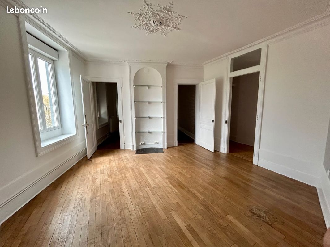 Appartement 4 pièces 92 m² · à Besançon · 92 m² · 960 €/mois