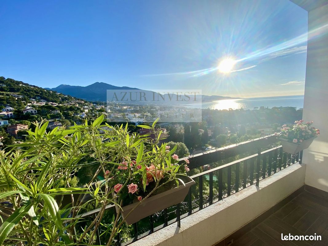 Appartement 2 pièces 48 m² · à Roquebrune-Cap-Martin · 48 m² · 394 000 €