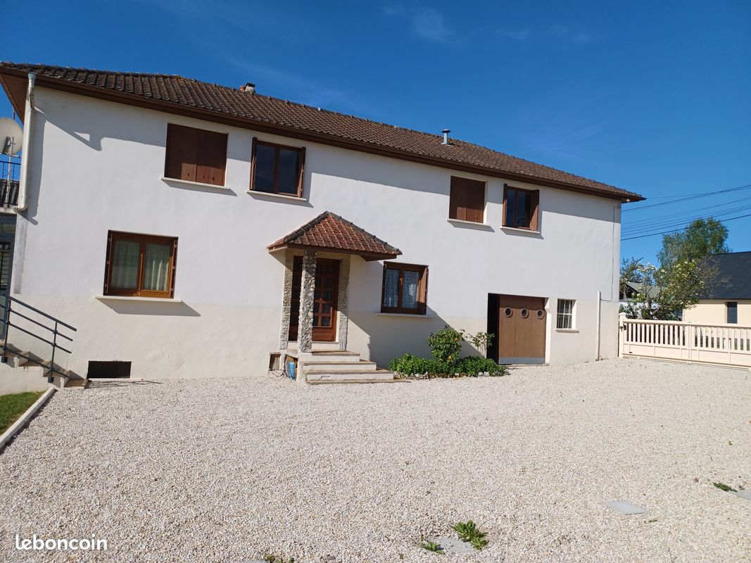 Maison 6 pièces 130 m² · à Norville · 130 m² · 190 000 €