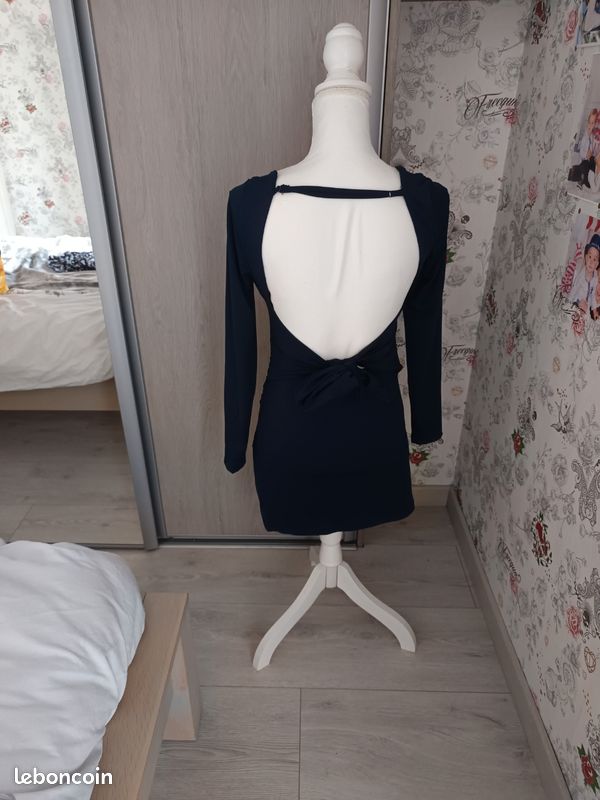 Robe moulante (image 2)