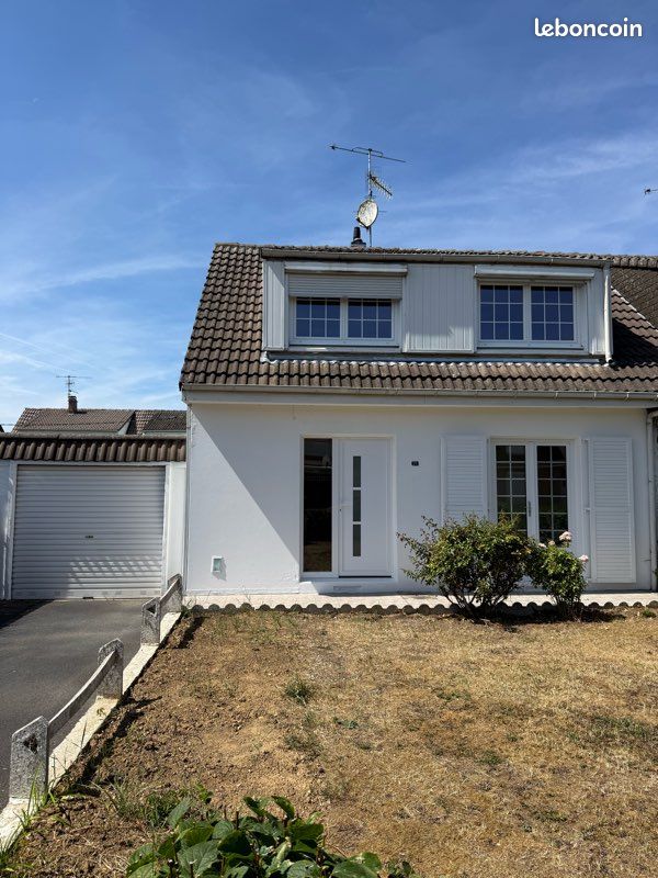 Maison 4 pièces 85 m² · à Cambrai · 85 m² · 915 €