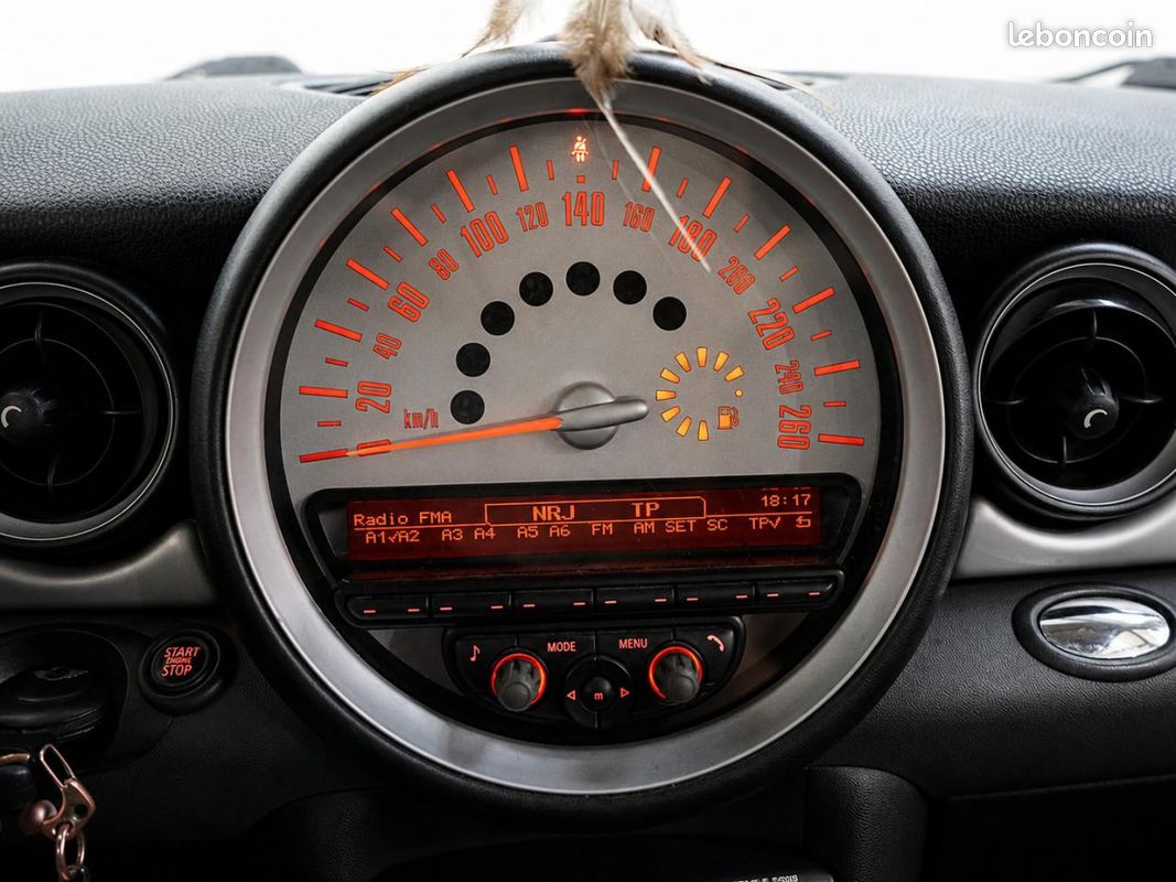 MINI MINI 1.6i - 75 R56 LCI COUPE One PHASE 2 (image 17)