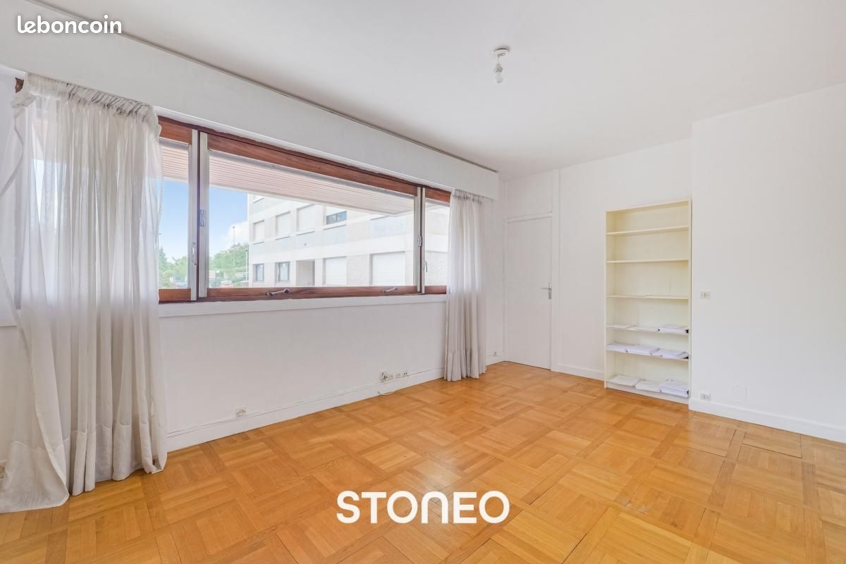 Appartement 2 pièces 52 m² · à Garches · 52 m² · 240 000 €