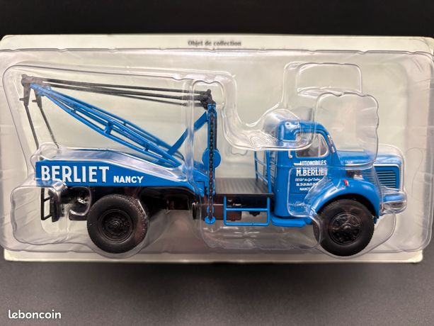 IXO HACHETTE BERLIET L64 8R Pompiers Ville de Martigues 1/43 Camion