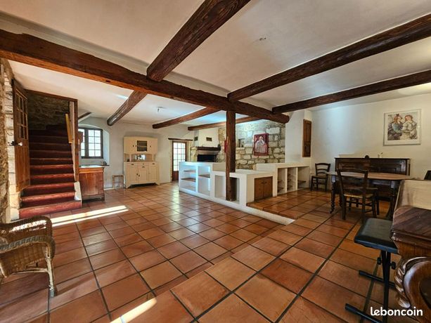 Maison de village 5 pièces 188 m²