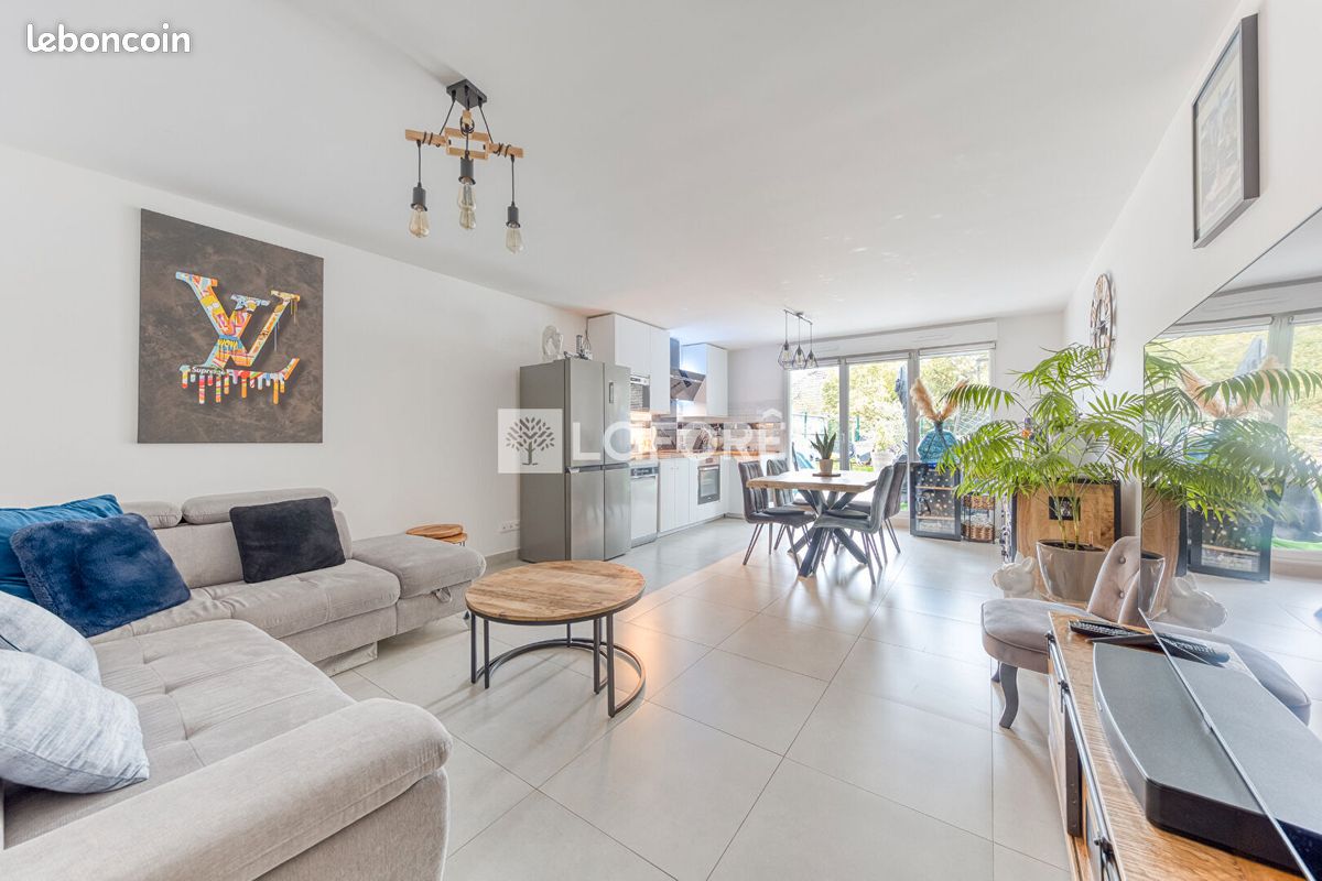 Appartement 3 pièces 65 m² · à Pontault-Combault · 65 m² · 275 000 €