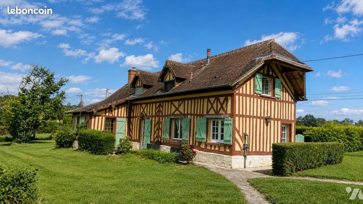 Maison 5 pièces 96 m² · à Saint-Jean-de-Livet · 96 m² · 232 000 €