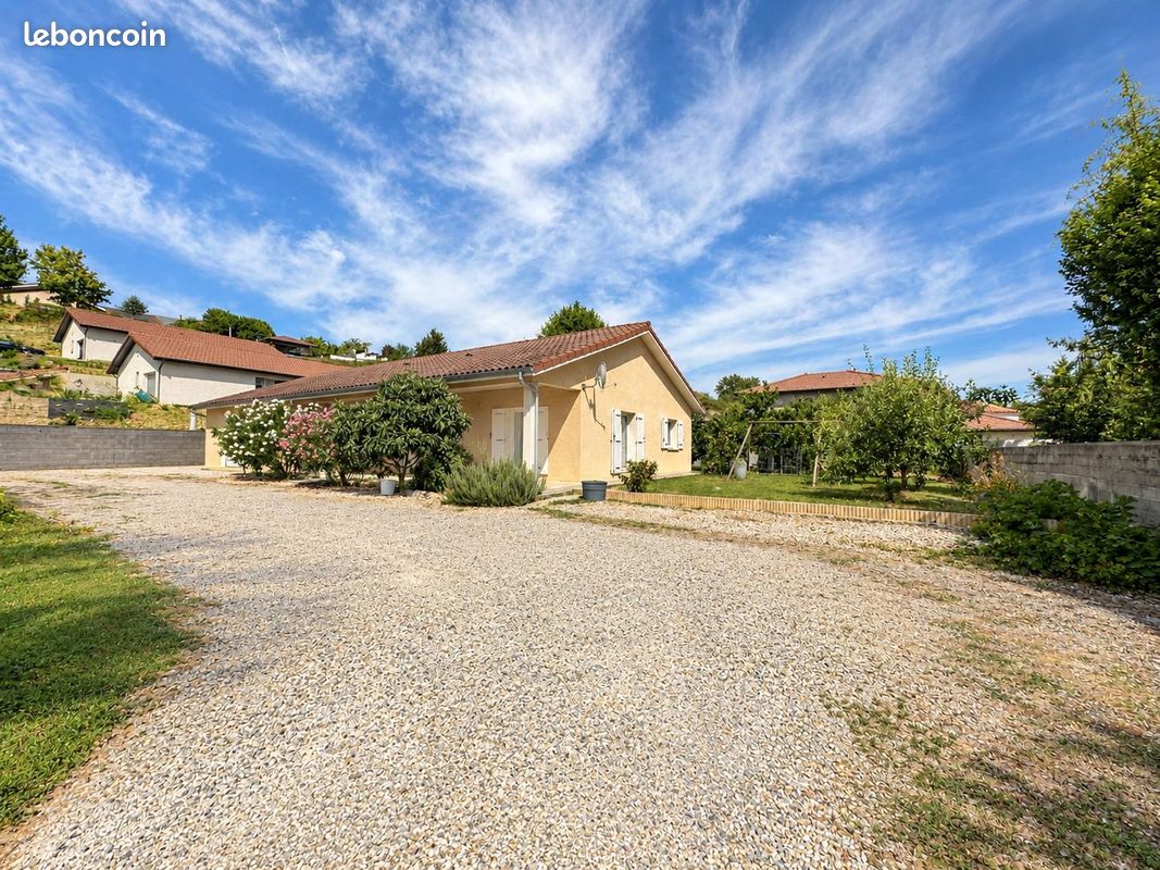 Maison 4 pièces 143 m² · à Pajay · 143 m² · 315 000 €