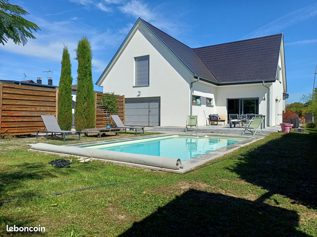 Maison 6 pièces 130 m² · à Niffer · 130 m² · 490 000 €